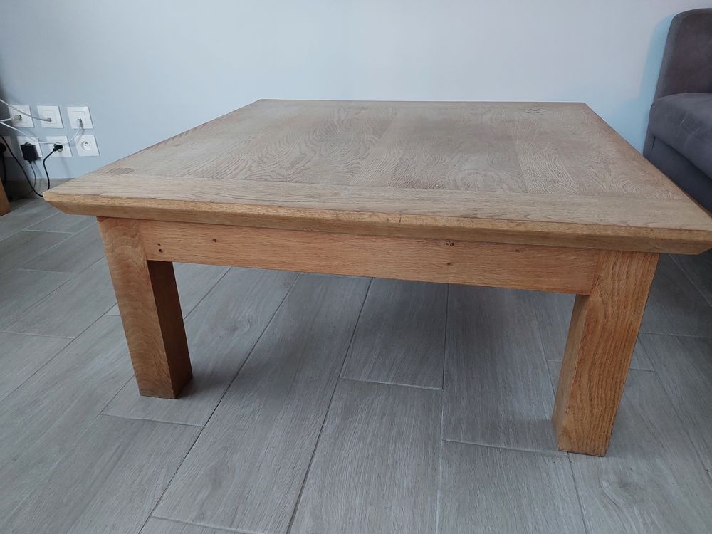 Table basse en bois massif
Meubles