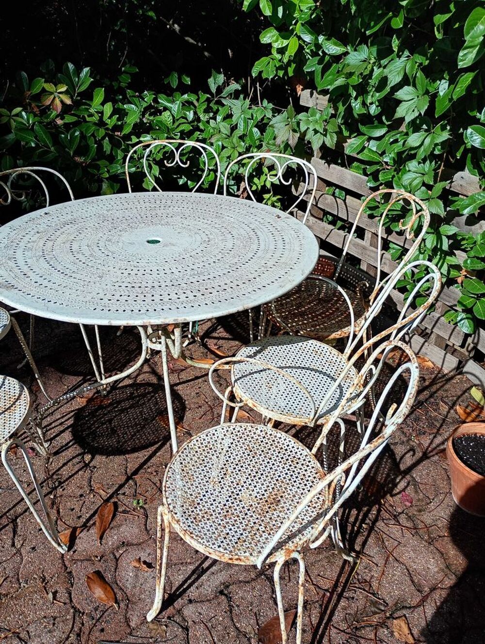 Salon de jardin ancien en fer forg&eacute; 8 chaises Meubles