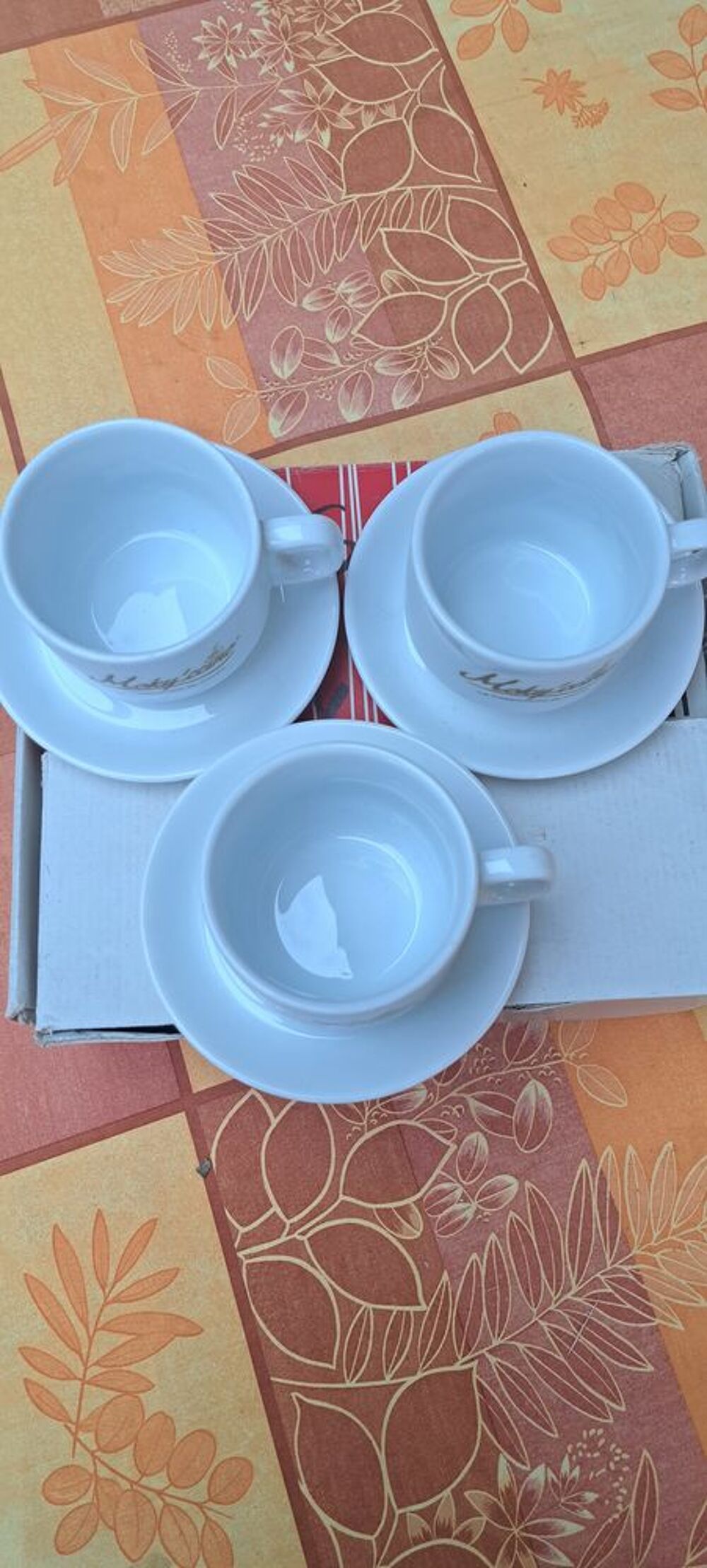 6 TASSES CAPPUCCINO "CHOKY" 