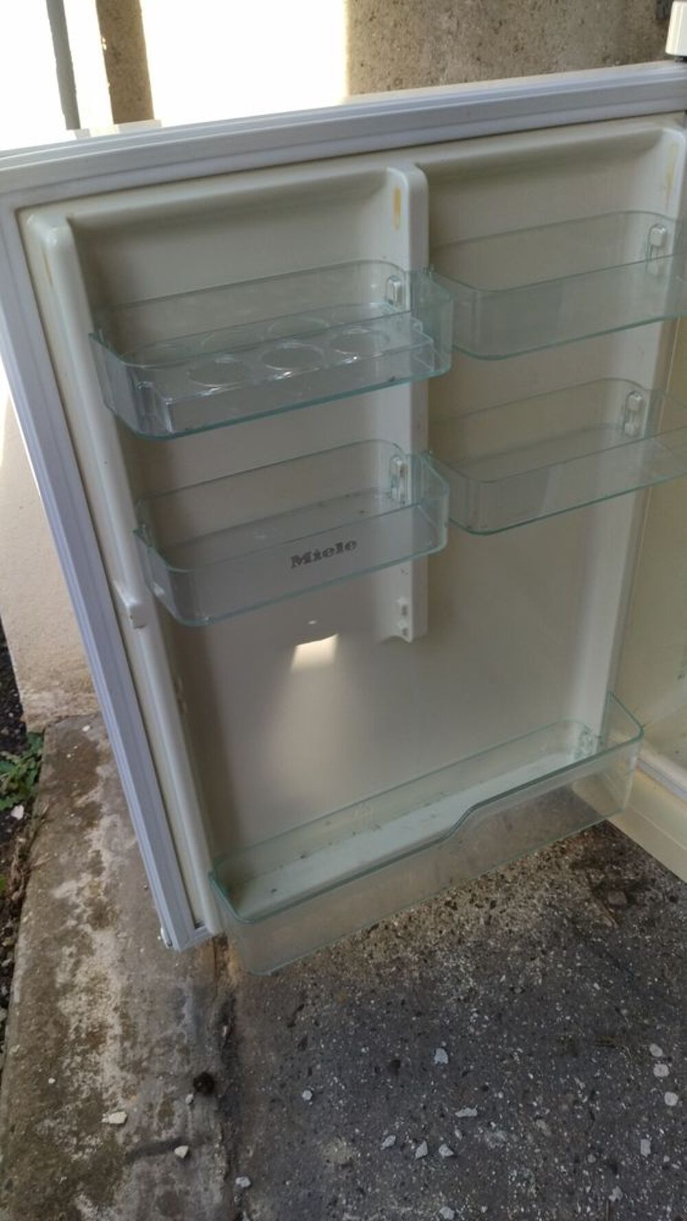 petit frigo Electroménager