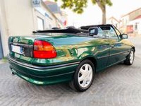 Astra 1997 Opel astra f cabriolet - 1.8i 16s 116cv bv5 - r&eacute;vis&eacute; / 1997 occasion 78800 Houilles