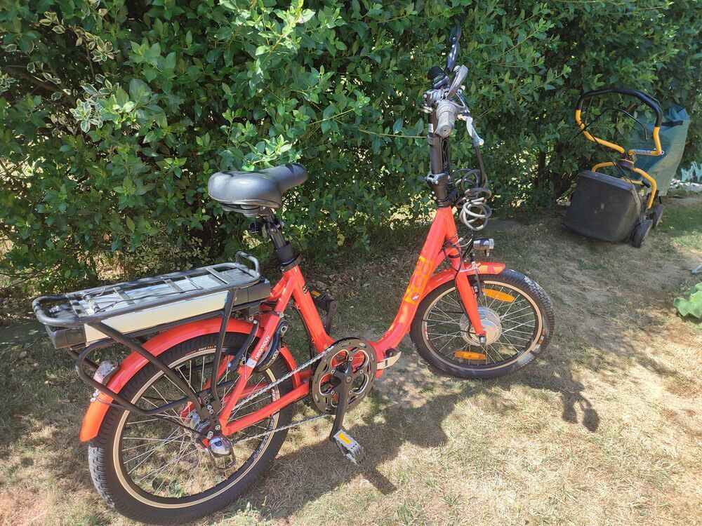v&eacute;lo &eacute;lectrique pliant plus v&eacute;lo pliant plus remorque pour v&eacute;lo Vélos