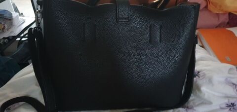 Je suis Audrey Invalide mes sacs � mains de marque 220 Dax (40)