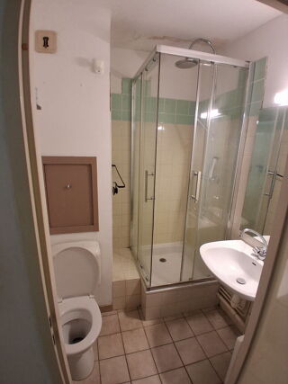  Appartement à louer 1 pièce 30 m²