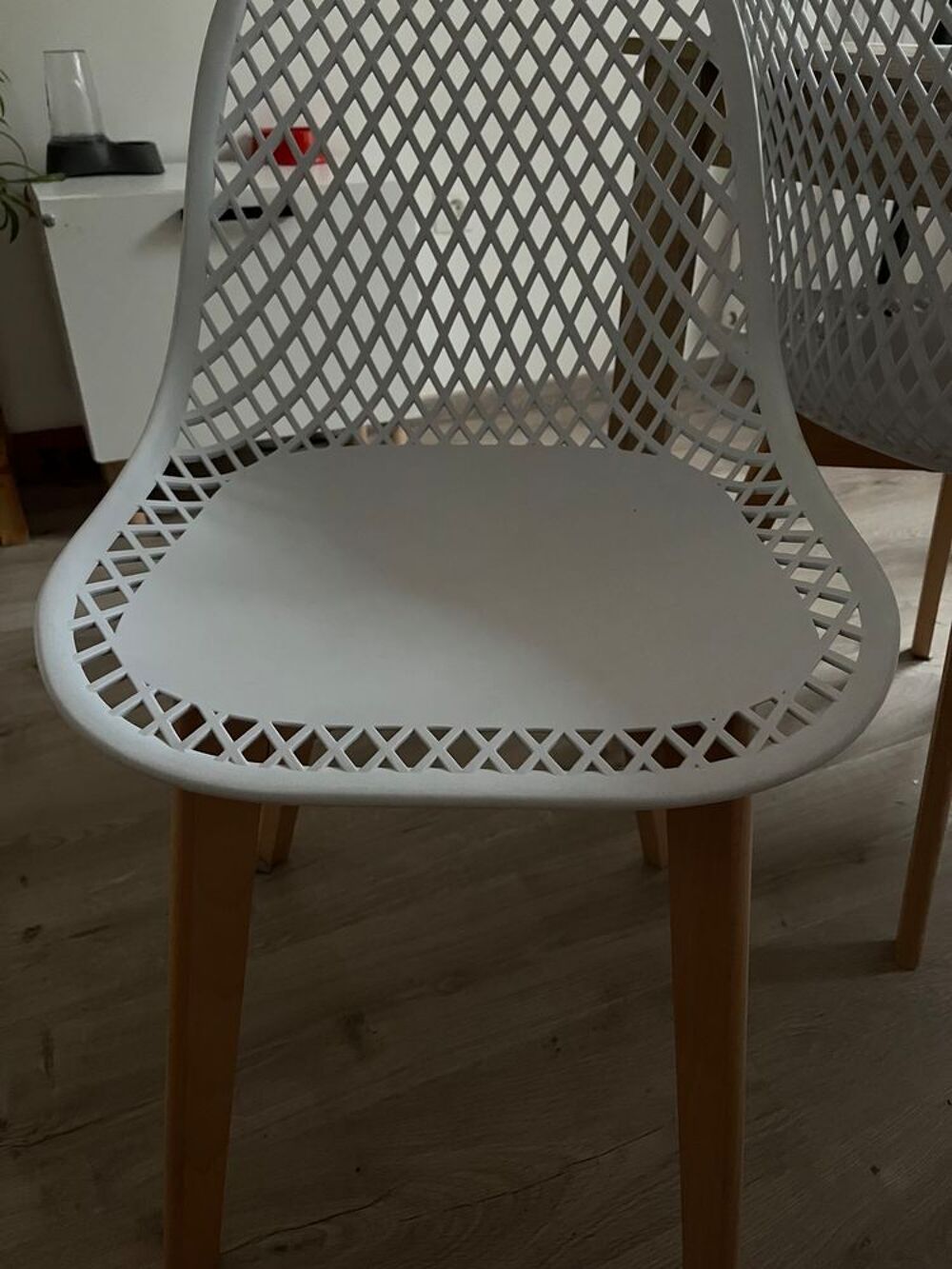 Table avec 5 chaise Meubles