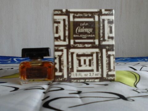 MINIATURE DE PARFUM 10 Trouy (18)