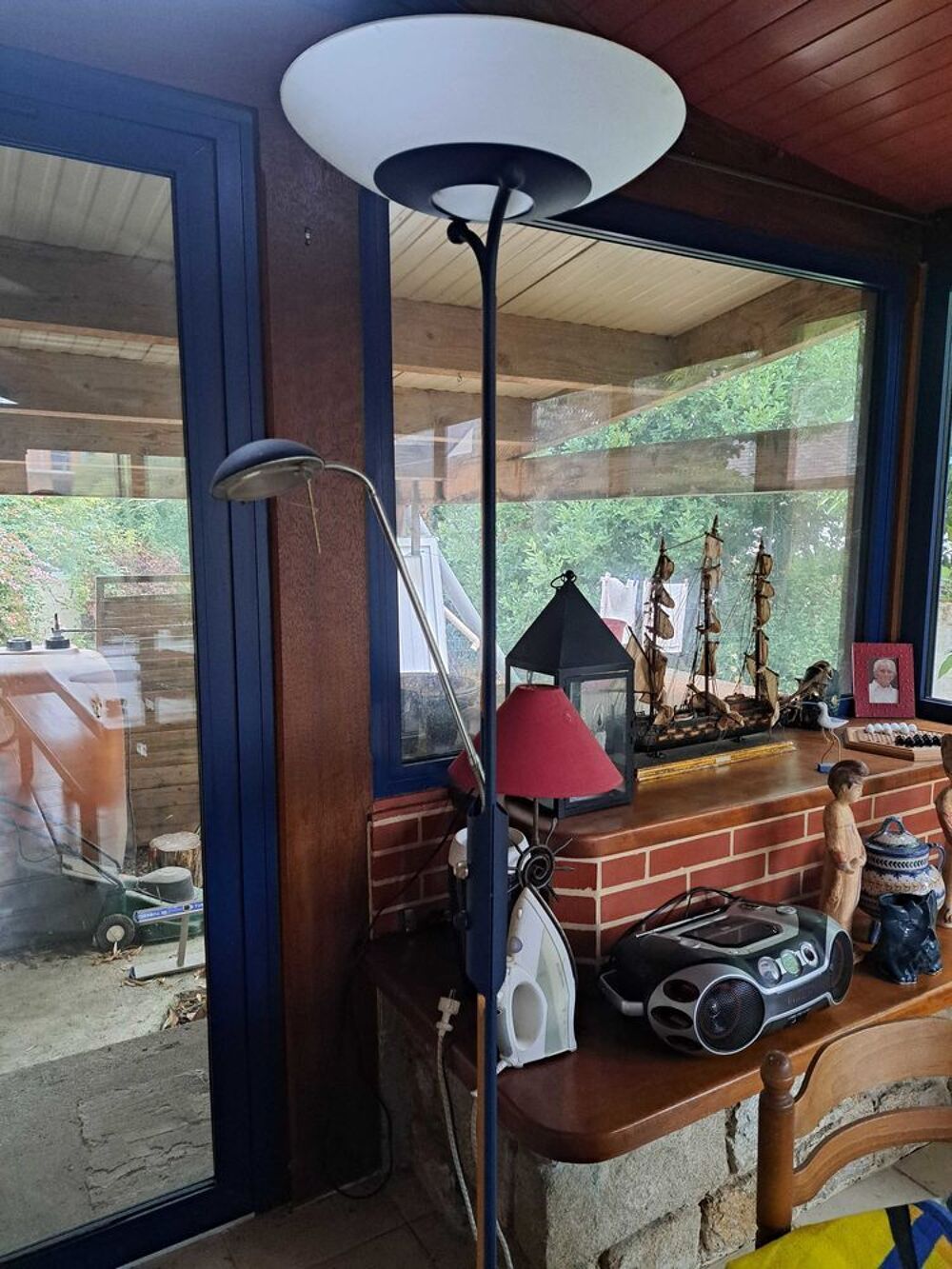 lampe halog&egrave;ne avec liseuse Electroménager