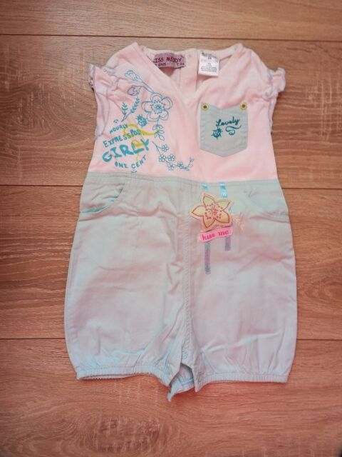 Combinaison short sans manches vert clair b�b� fille 6 mois 2.5 Villiers (86)