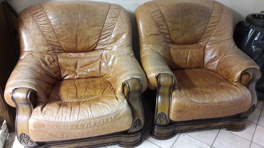 2 fauteuils ch&ecirc;ne et cuir marron clair Meubles