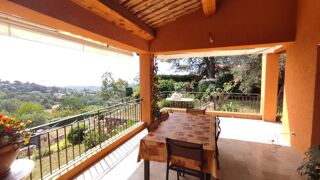  Villa � vendre 5 pi�ces 210 m�