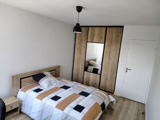  Chambre à louer 4 pièces 87 m²