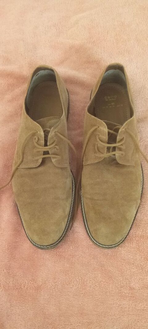 Chaussures de ville homme 40 Paris 19 (75)