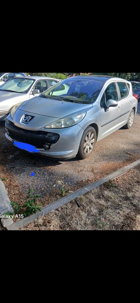 Peugeot 207 SW 1.6 HDi 16V 90ch BLUE LION Premium 2008 occasion F&eacute;lines 07340