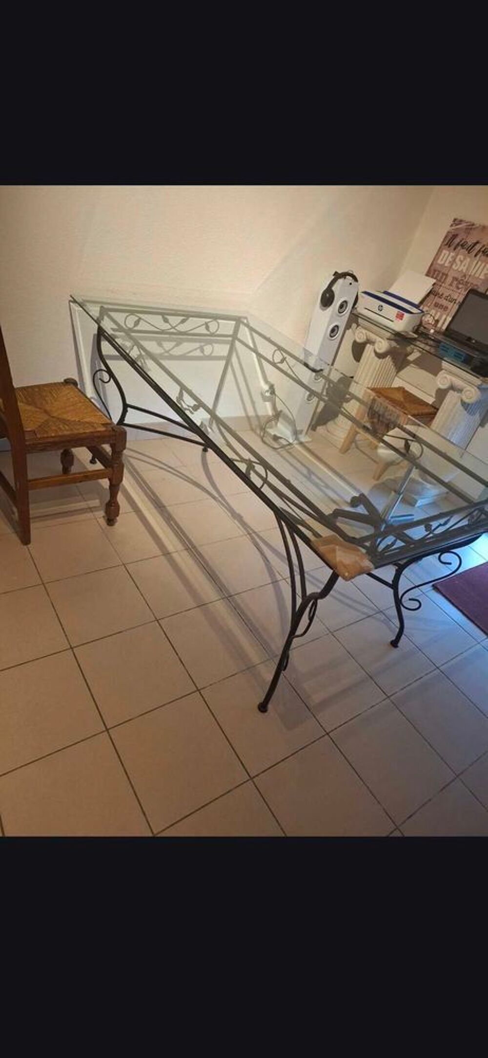 Bureau plateau verre &eacute;pais et sa structure style fer forg&eacute; Meubles