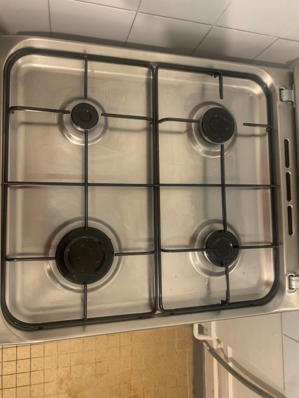 Cuisini&egrave;re indesit 4ans Cuisine