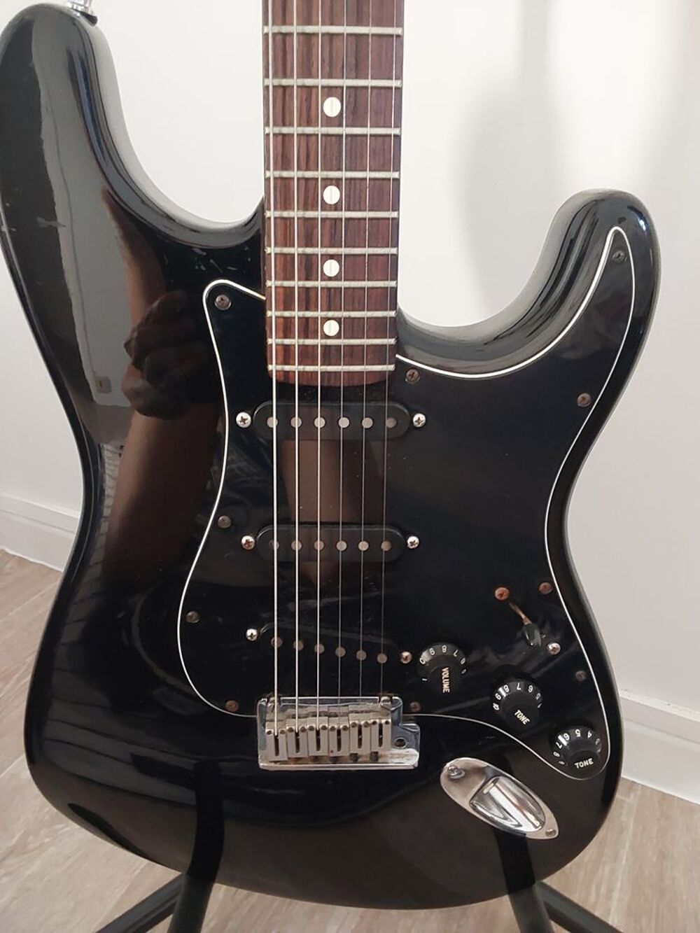 Guitare FENDER Stratocaster Instruments de musique
