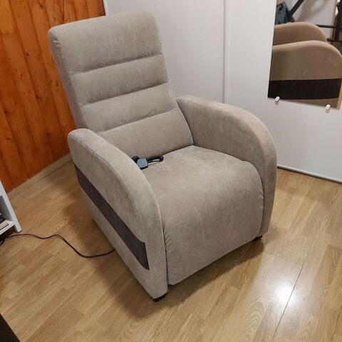 fauteuil lectrique 150 Les Andelys (27)