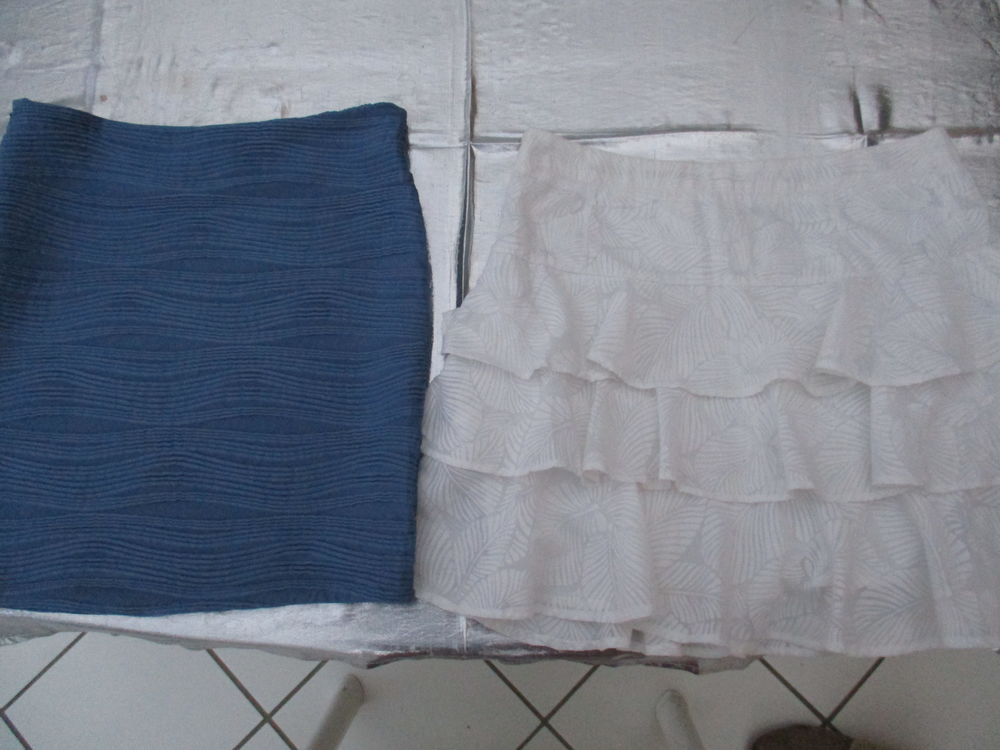 Lot de 6 mini-jupes T36-38
Vêtements