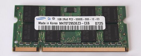 Barrettes mémoire SODIMM  1GB PC2-5300S-555-12-E3 5 Saint-Germain-lès-Arpajon (91)