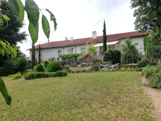  Maison  vendre 7 pices 270 m