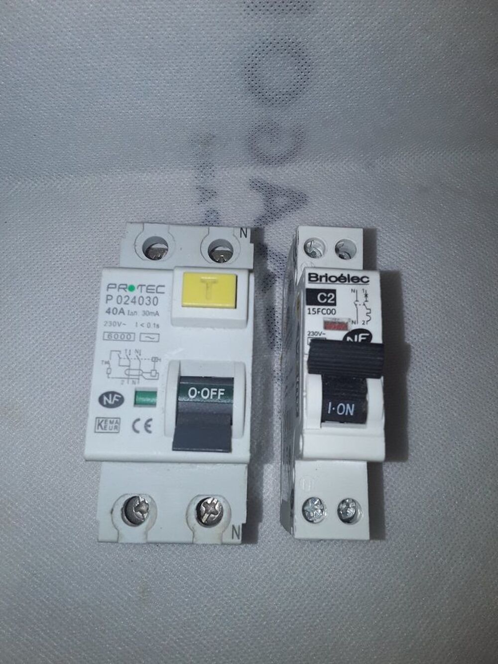 DISJONCTEUR DIFFERENTIEL PROTEC 40A 30mA Bricolage
