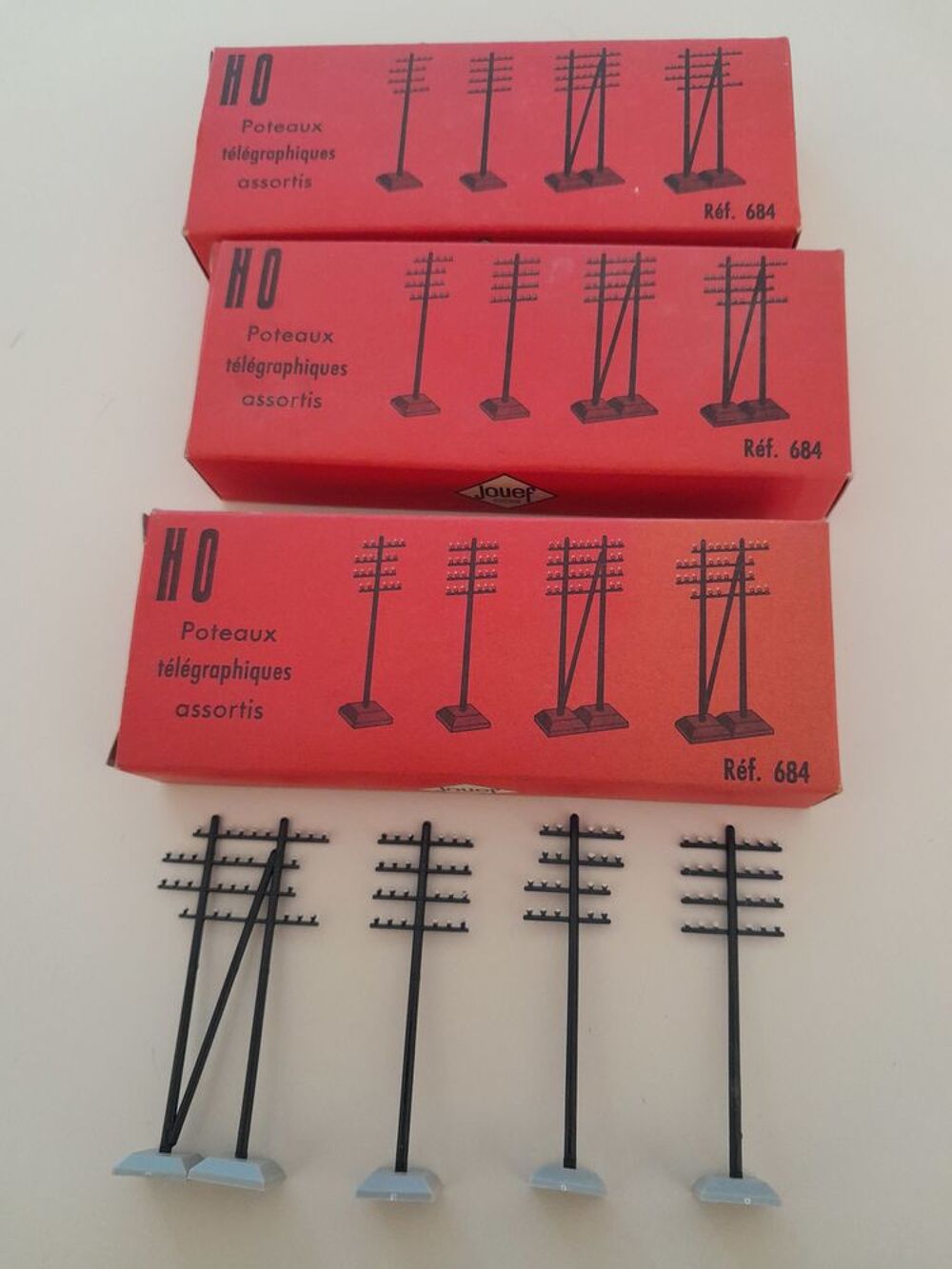Lot HO/ soufflets/boitier d'attelage/poteaux t&eacute;l&eacute;graphiques Jeux / jouets