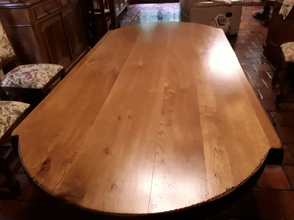table salle a manger chene massif comme neuve Meubles