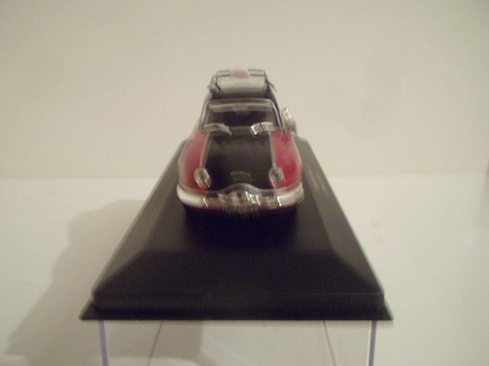 Panhard dyna Z taxi paris 1953 - 1/43 - voiture miniature 