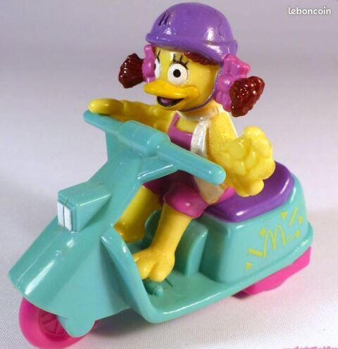 Figurines Mc Do 1992 : Daisy en scooter et Balou 5 Ervy-le-Chtel (10)