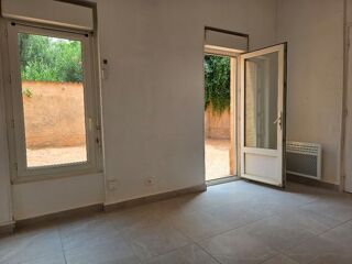  Appartement à louer 2 pièces 35 m²