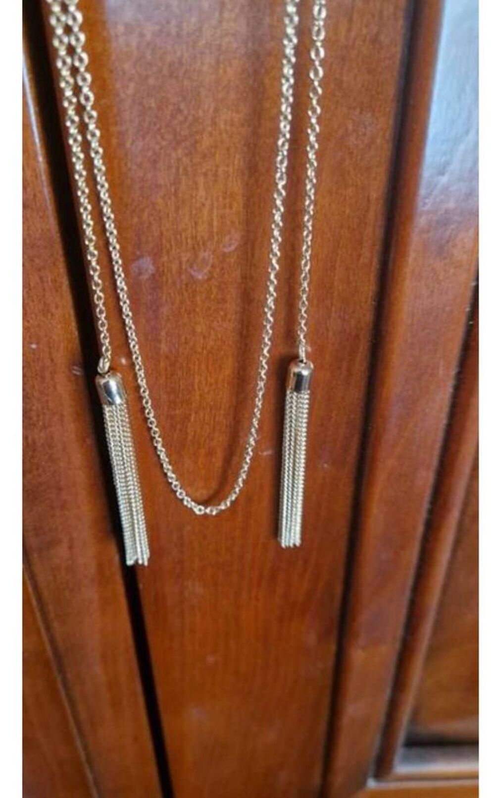 Collier dor&eacute; NEUF Bijoux et montres