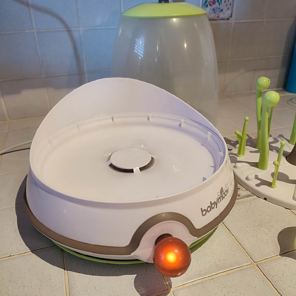 Babymoov st&eacute;rilisateur Electrique Turbo vapeur Electrom�nager