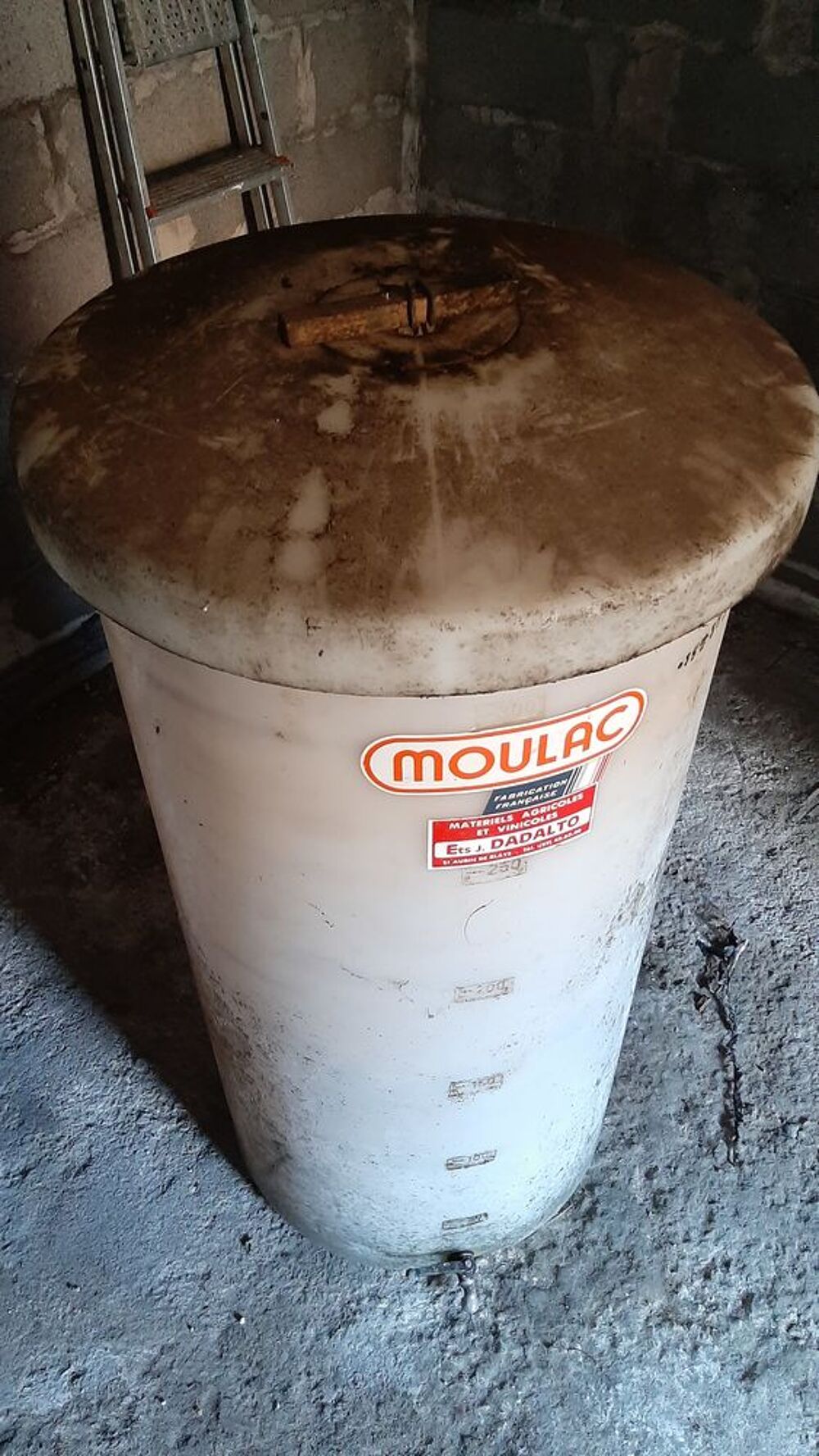 Cuve Moulac 300 L - vin / vinaigre / eau de pluie Jardin