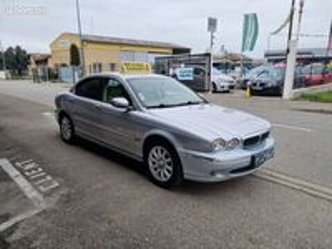 X-Type 2.5i V6 Classique 2003 occasion 26100 Romans-sur-Isère