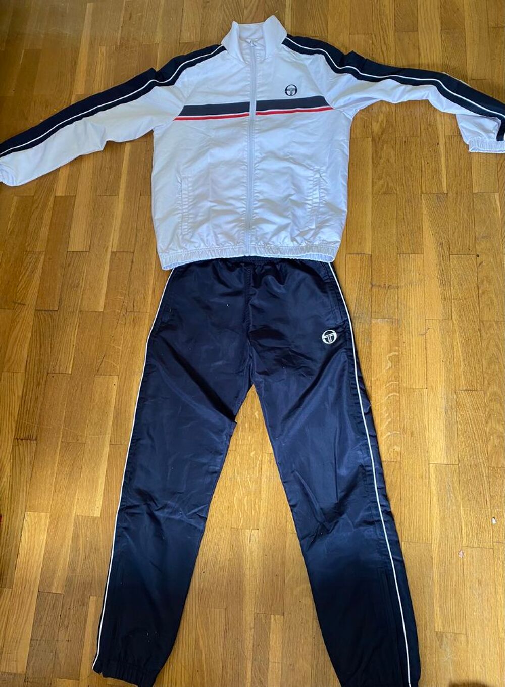 Ensemble de surv&ecirc;tement Sergio tacchini Vêtements