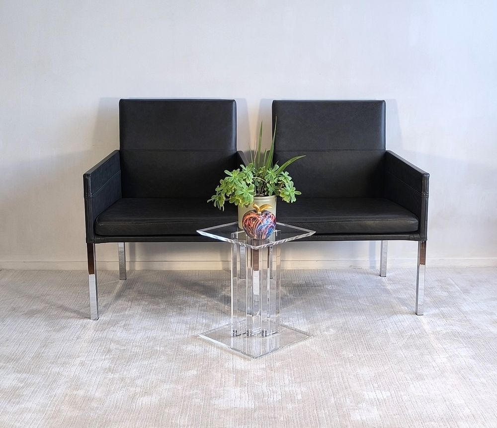 Superbe paire de fauteuils KFF " Texas " en cuir noir Meubles