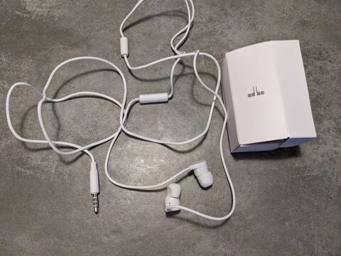 �couteur t�l�phone pixel neuf jamais utilis�.
Frais de port 6 Marseille 13 (13)