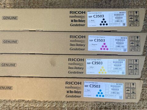 Lot toner RICOH MPC 3003/3004 La Garde (83)