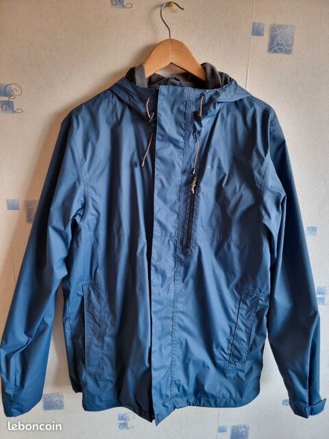 Veste imperméable Quechua 25 Roubaix (59)