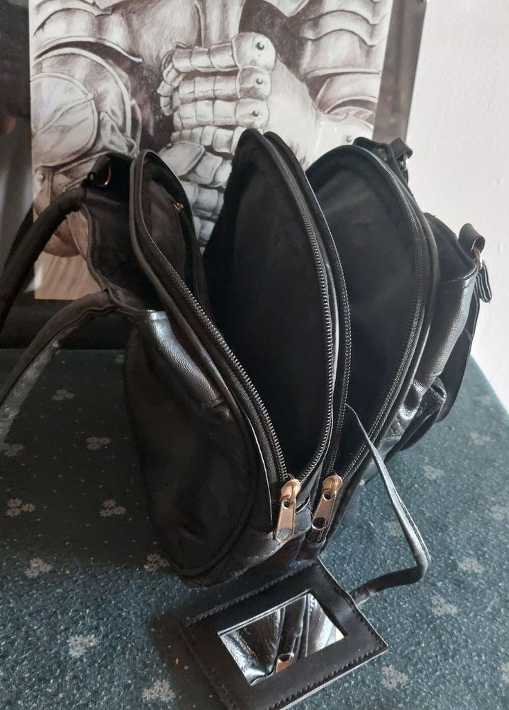 Sac &agrave; main noir patchwork cuir et PVC Maroquinerie