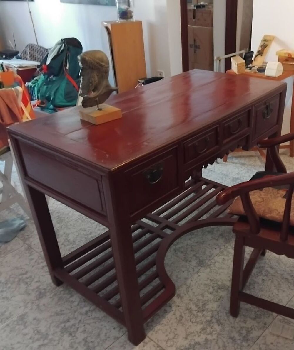 Tr&egrave;s beau bureau Chinois antique Meubles