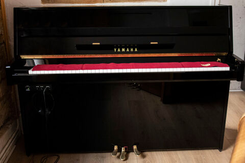 Piano Yamaha B1 Silent 4350 Lyon 4 (69)