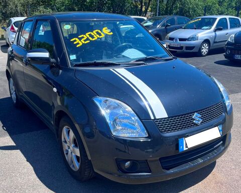 Annonce voiture Suzuki Swift 2900 €