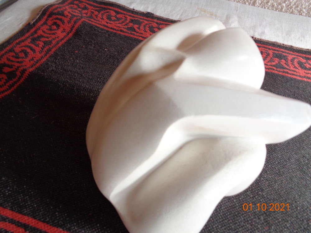 SCULPTURE ORIGINALE SIGNEE " TORES 96 " Décoration