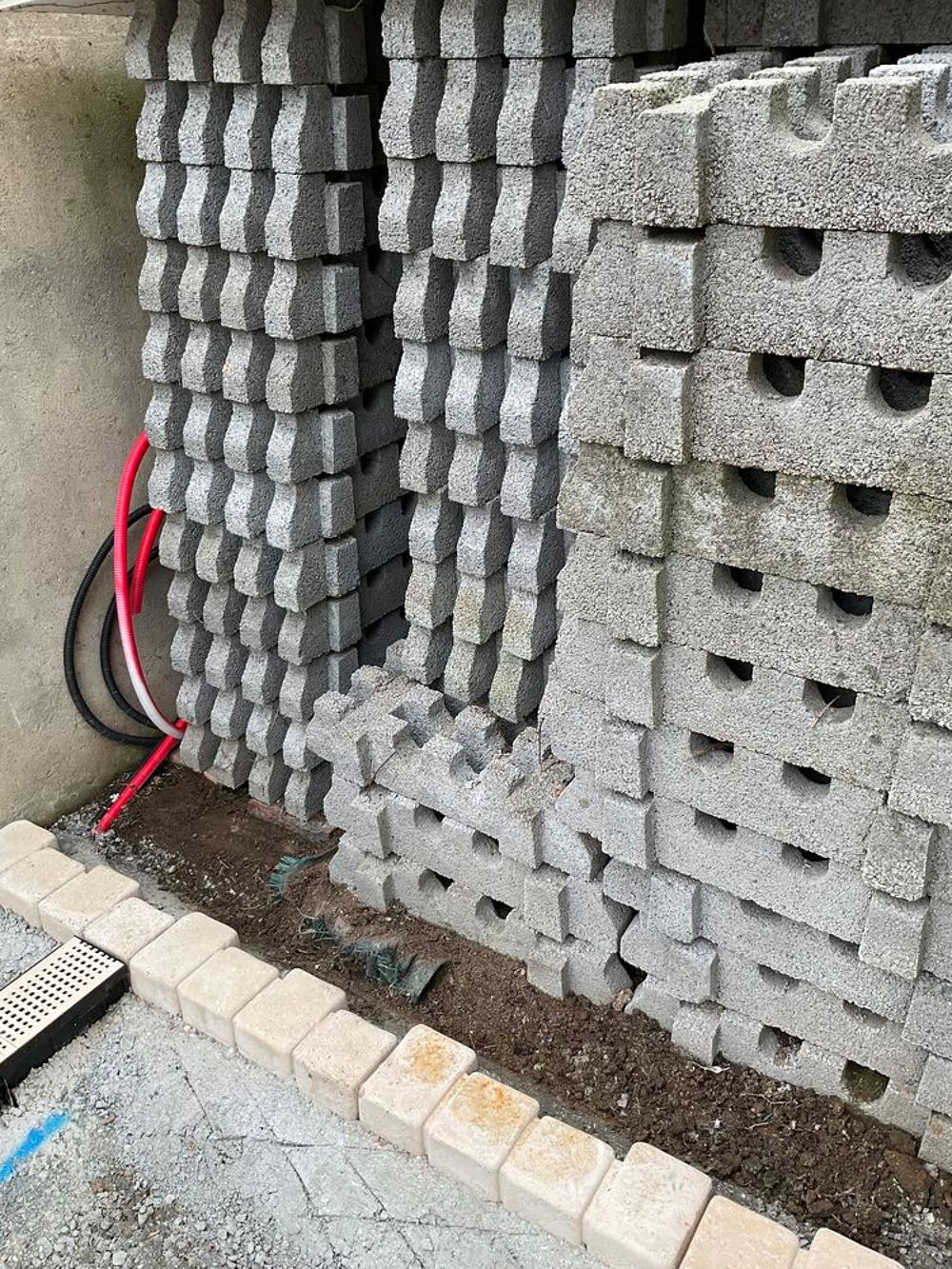 Dalles b&eacute;ton carrossable Bricolage