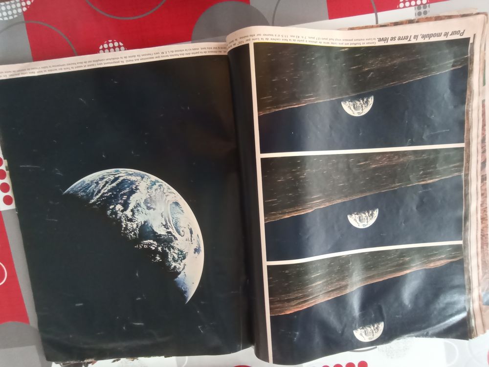 Revues Paris Match Editions Sp&eacute;ciales 