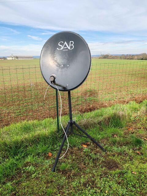 parabole 35 Neuvy-en-Champagne (72)