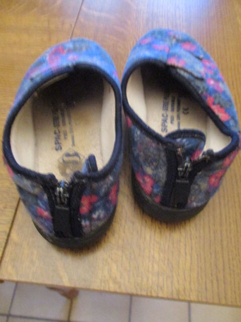 chausson velcro porter tr�s peu 0 M�rignies (59)