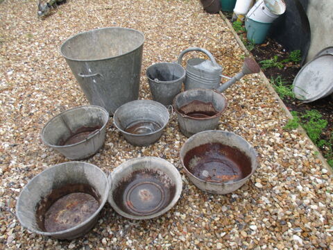 lot d'ustensilles en zing 0 Thor-la-Rochette (41)