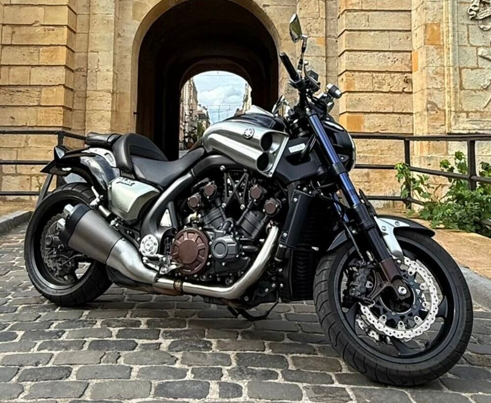 YAMAHA 2009 occasion 54400 Longwy